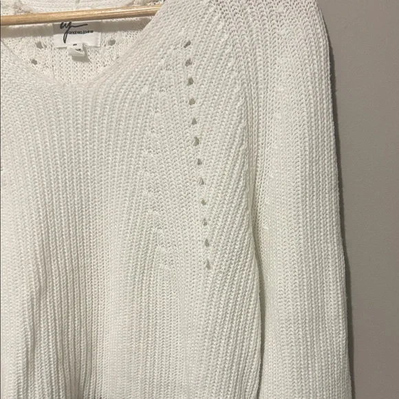 Andrea Jovine Women’s Colorblock Knit Sweater Cream & Black ~ Size Medium - Picture 2 of 7